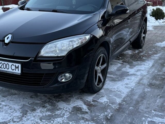 Черный Рено Меган, объемом двигателя 1.5 л и пробегом 321 тыс. км за 7700 $, фото 1 на Automoto.ua