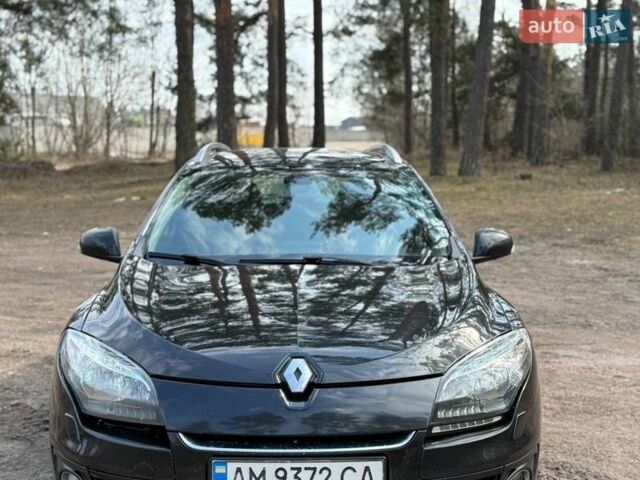 Черный Рено Меган, объемом двигателя 1.5 л и пробегом 440 тыс. км за 5450 $, фото 1 на Automoto.ua