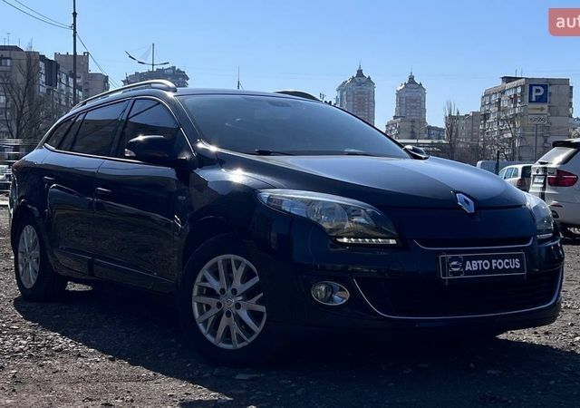 Черный Рено Меган, объемом двигателя 1.5 л и пробегом 353 тыс. км за 9990 $, фото 1 на Automoto.ua
