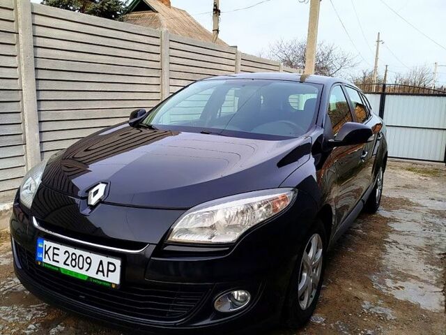 Черный Рено Меган, объемом двигателя 1.5 л и пробегом 203 тыс. км за 8200 $, фото 1 на Automoto.ua