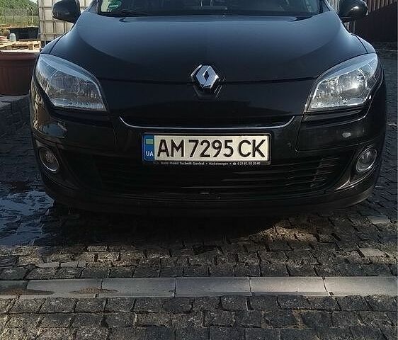Чорний Рено Меган, об'ємом двигуна 1.5 л та пробігом 249 тис. км за 6301 $, фото 1 на Automoto.ua