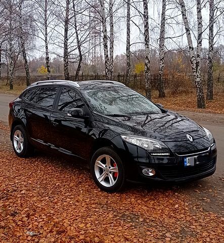 Черный Рено Меган, объемом двигателя 1.5 л и пробегом 244 тыс. км за 8100 $, фото 1 на Automoto.ua