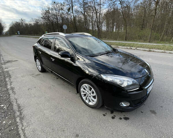 Черный Рено Меган, объемом двигателя 1.5 л и пробегом 300 тыс. км за 7400 $, фото 1 на Automoto.ua