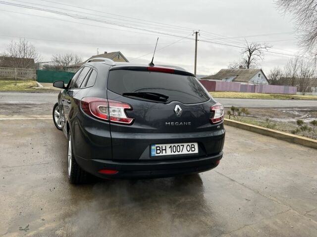 Черный Рено Меган, объемом двигателя 1.5 л и пробегом 240 тыс. км за 8300 $, фото 1 на Automoto.ua