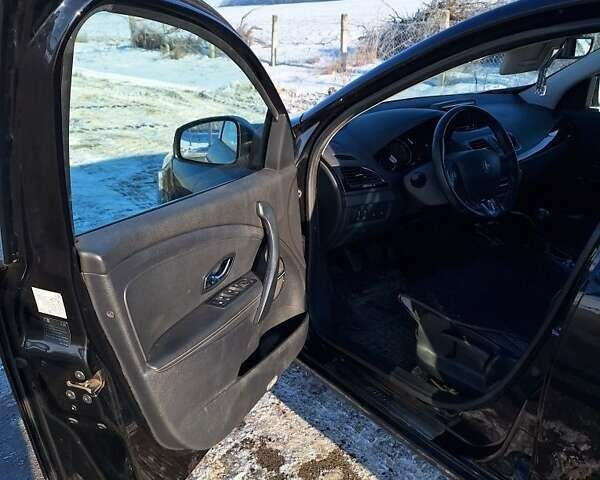 Черный Рено Меган, объемом двигателя 1.5 л и пробегом 176 тыс. км за 8900 $, фото 1 на Automoto.ua