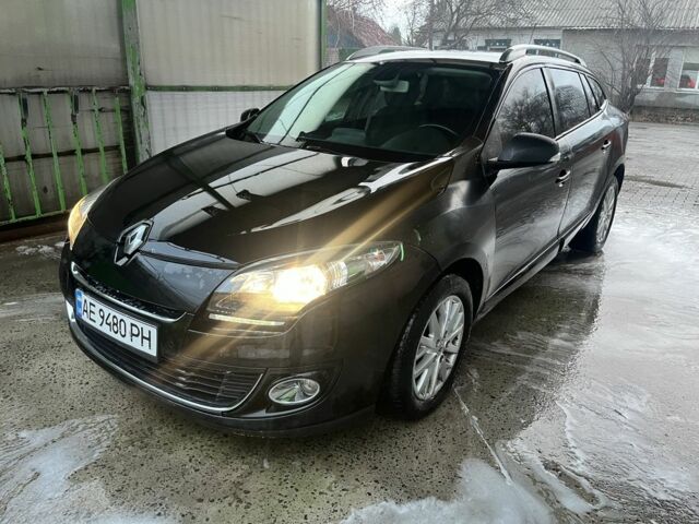 Черный Рено Меган, объемом двигателя 1.5 л и пробегом 212 тыс. км за 6700 $, фото 1 на Automoto.ua