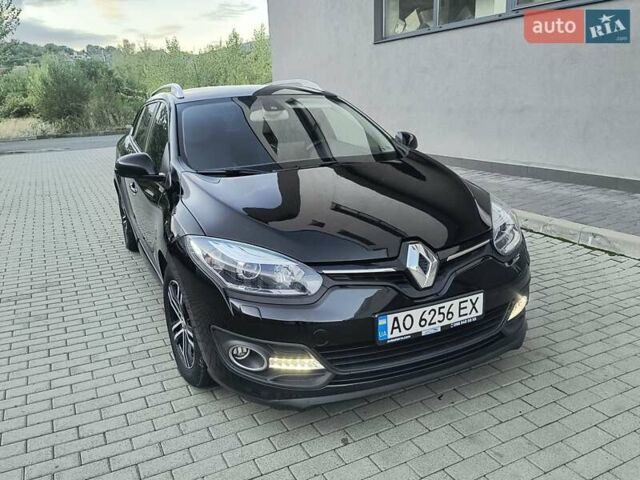 Черный Рено Меган, объемом двигателя 1.46 л и пробегом 242 тыс. км за 7800 $, фото 1 на Automoto.ua