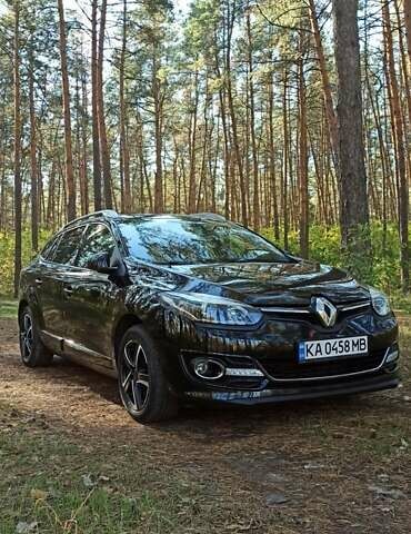 Черный Рено Меган, объемом двигателя 1.2 л и пробегом 242 тыс. км за 9000 $, фото 1 на Automoto.ua