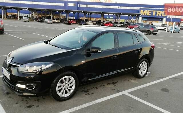 Черный Рено Меган, объемом двигателя 1.5 л и пробегом 260 тыс. км за 9500 $, фото 1 на Automoto.ua