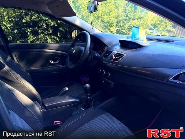 Черный Рено Меган, объемом двигателя 1.5 л и пробегом 0 тыс. км за 8200 $, фото 1 на Automoto.ua