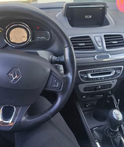 Чорний Рено Меган, об'ємом двигуна 1.5 л та пробігом 260 тис. км за 8800 $, фото 1 на Automoto.ua