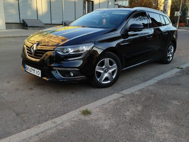 Черный Рено Меган, объемом двигателя 1.5 л и пробегом 215 тыс. км за 11567 $, фото 1 на Automoto.ua