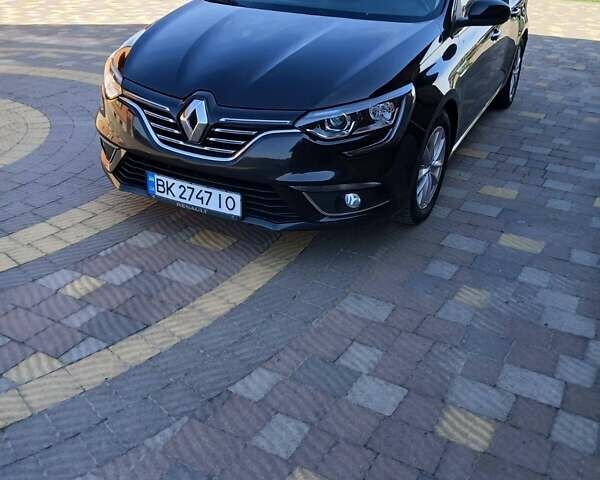 Черный Рено Меган, объемом двигателя 1.5 л и пробегом 257 тыс. км за 12200 $, фото 1 на Automoto.ua