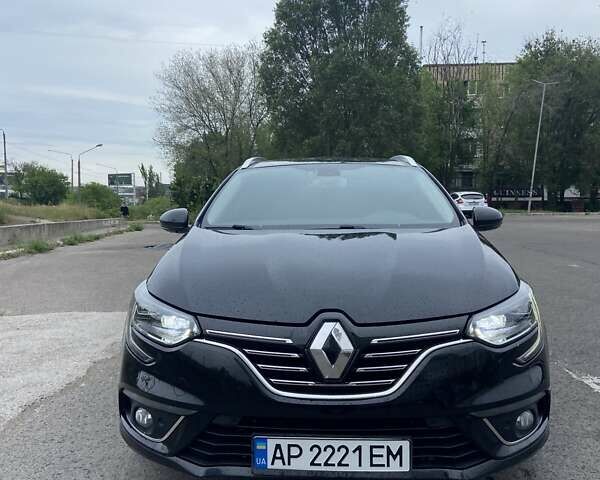 Чорний Рено Меган, об'ємом двигуна 1.46 л та пробігом 286 тис. км за 11900 $, фото 1 на Automoto.ua
