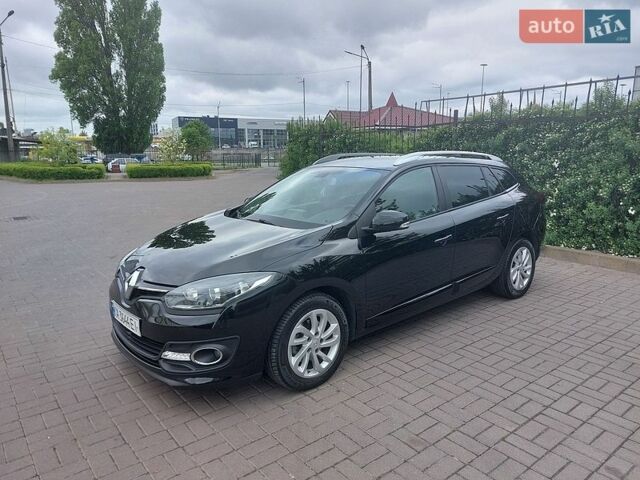 Черный Рено Меган, объемом двигателя 1.46 л и пробегом 172 тыс. км за 8000 $, фото 1 на Automoto.ua
