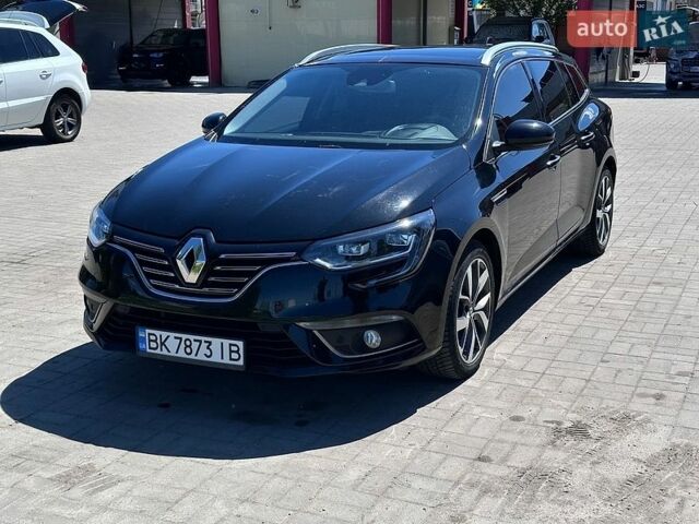 Черный Рено Меган, объемом двигателя 1.6 л и пробегом 202 тыс. км за 14100 $, фото 1 на Automoto.ua