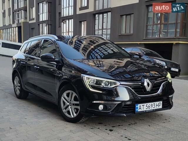 Черный Рено Меган, объемом двигателя 1.46 л и пробегом 208 тыс. км за 11750 $, фото 1 на Automoto.ua