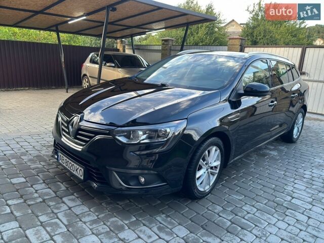 Черный Рено Меган, объемом двигателя 1.46 л и пробегом 215 тыс. км за 13500 $, фото 1 на Automoto.ua