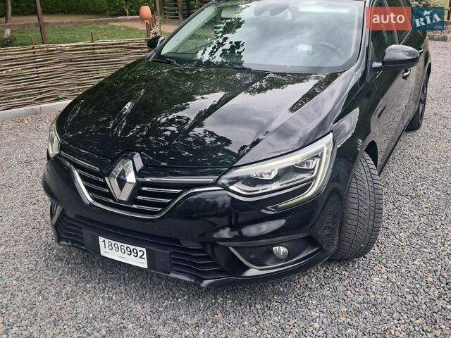 Черный Рено Меган, объемом двигателя 1.5 л и пробегом 205 тыс. км за 12900 $, фото 1 на Automoto.ua