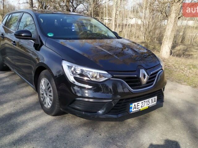 Черный Рено Меган, объемом двигателя 1.39 л и пробегом 142 тыс. км за 12650 $, фото 1 на Automoto.ua