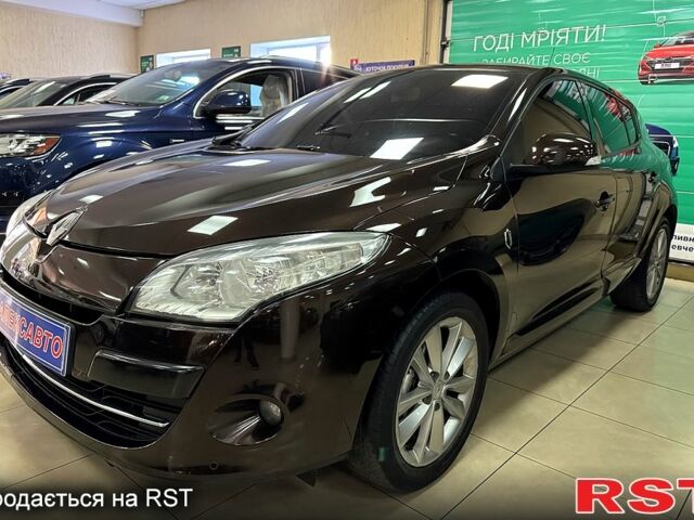 Коричневий Рено Меган, об'ємом двигуна 1.9 л та пробігом 270 тис. км за 6500 $, фото 1 на Automoto.ua
