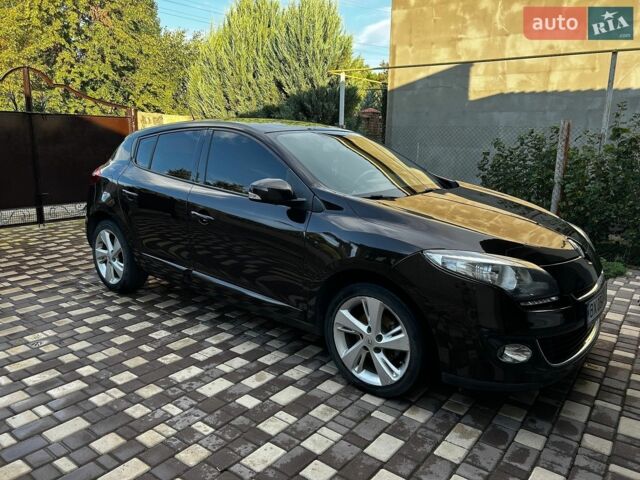 Коричневий Рено Меган, об'ємом двигуна 1.46 л та пробігом 324 тис. км за 7000 $, фото 1 на Automoto.ua