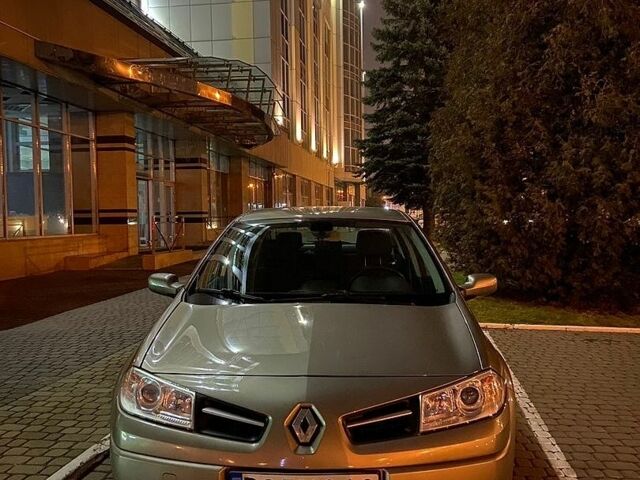 Коричневый Рено Меган, объемом двигателя 1.6 л и пробегом 271 тыс. км за 5500 $, фото 1 на Automoto.ua
