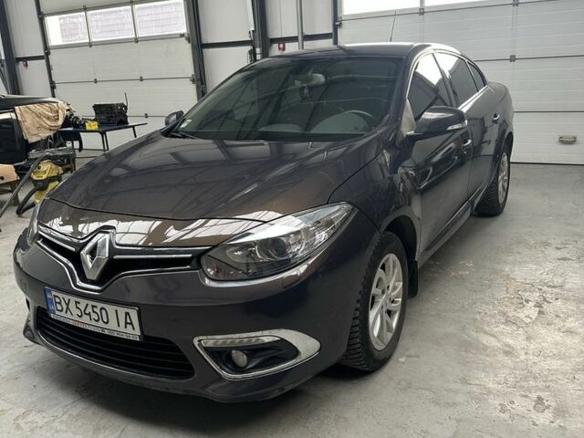 Коричневый Рено Меган, объемом двигателя 1.5 л и пробегом 167 тыс. км за 8800 $, фото 1 на Automoto.ua