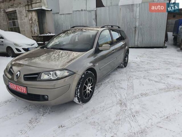 Коричневий Рено Меган, об'ємом двигуна 1.6 л та пробігом 196 тис. км за 5850 $, фото 1 на Automoto.ua