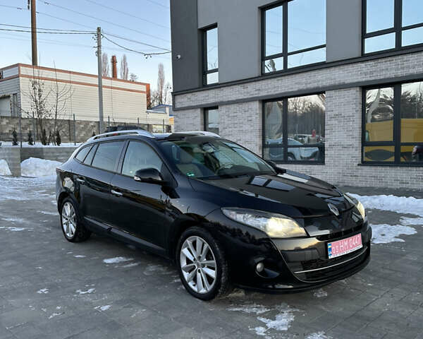 Коричневый Рено Меган, объемом двигателя 1.9 л и пробегом 268 тыс. км за 7200 $, фото 1 на Automoto.ua