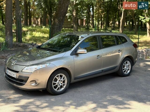 Коричневий Рено Меган, об'ємом двигуна 1.5 л та пробігом 343 тис. км за 5200 $, фото 1 на Automoto.ua