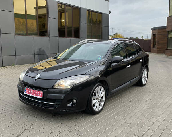 Коричневый Рено Меган, объемом двигателя 1.9 л и пробегом 268 тыс. км за 7600 $, фото 1 на Automoto.ua