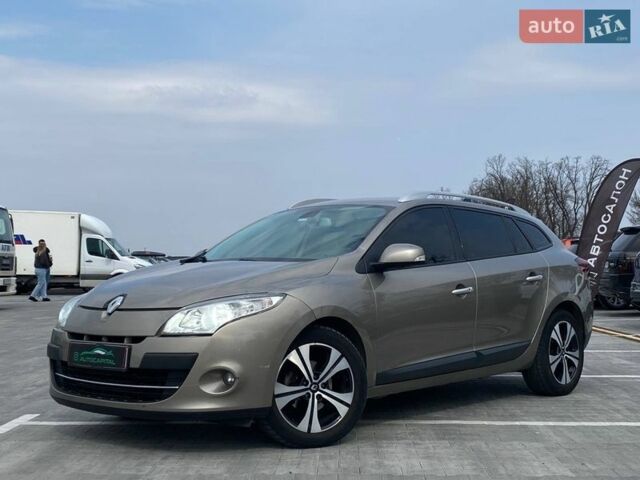 Коричневий Рено Меган, об'ємом двигуна 1.5 л та пробігом 183 тис. км за 7990 $, фото 1 на Automoto.ua