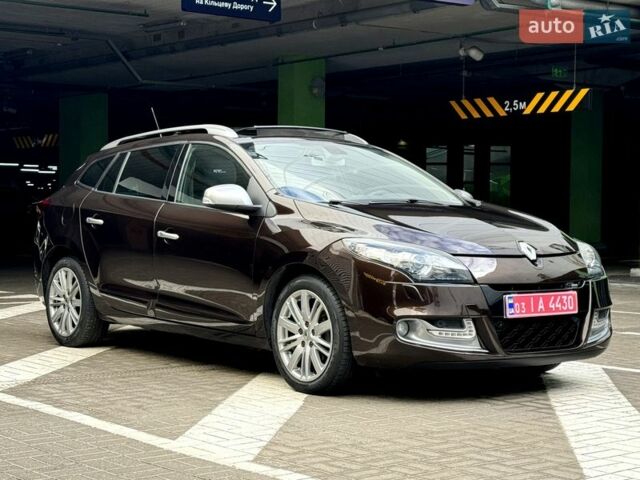 Коричневый Рено Меган, объемом двигателя 1.5 л и пробегом 238 тыс. км за 9150 $, фото 1 на Automoto.ua