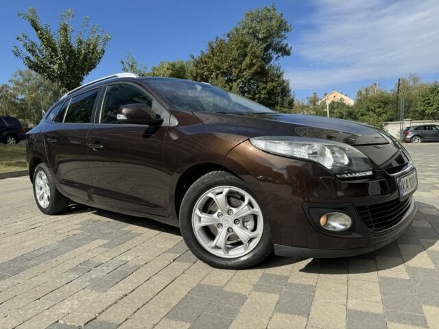 Коричневий Рено Меган, об'ємом двигуна 1.5 л та пробігом 260 тис. км за 6525 $, фото 1 на Automoto.ua