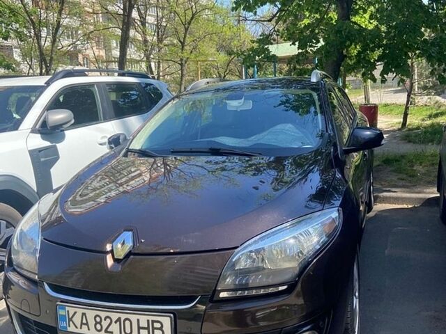 Коричневий Рено Меган, об'ємом двигуна 1.46 л та пробігом 264 тис. км за 6800 $, фото 1 на Automoto.ua