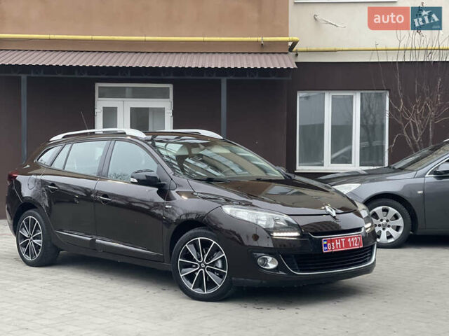 Коричневый Рено Меган, объемом двигателя 1.5 л и пробегом 197 тыс. км за 9200 $, фото 1 на Automoto.ua