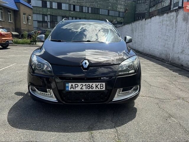 Коричневий Рено Меган, об'ємом двигуна 1.5 л та пробігом 300 тис. км за 7500 $, фото 1 на Automoto.ua