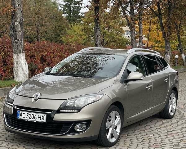 Коричневый Рено Меган, объемом двигателя 1.5 л и пробегом 311 тыс. км за 8200 $, фото 1 на Automoto.ua