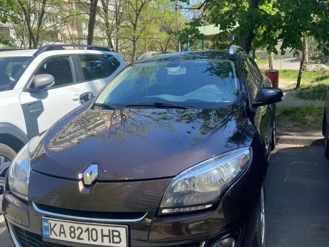 Коричневий Рено Меган, об'ємом двигуна 1.5 л та пробігом 246 тис. км за 6700 $, фото 1 на Automoto.ua