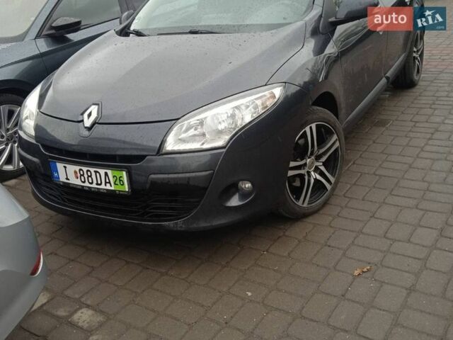 Коричневий Рено Меган, об'ємом двигуна 1.5 л та пробігом 263 тис. км за 7650 $, фото 1 на Automoto.ua