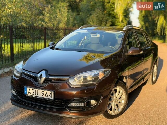 Коричневый Рено Меган, объемом двигателя 0 л и пробегом 252 тыс. км за 7800 $, фото 1 на Automoto.ua