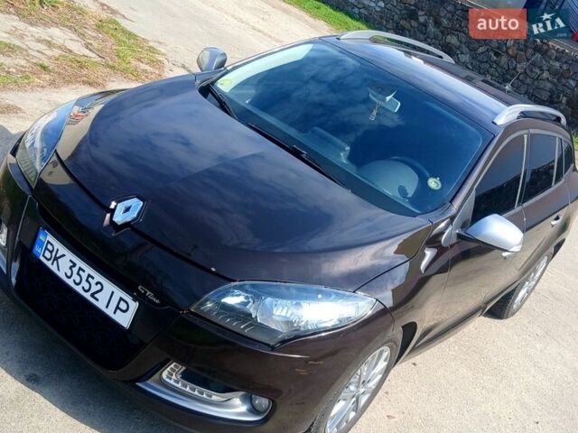 Коричневый Рено Меган, объемом двигателя 1.5 л и пробегом 257 тыс. км за 8999 $, фото 1 на Automoto.ua