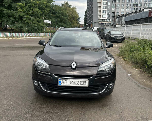 Коричневий Рено Меган, об'ємом двигуна 1.5 л та пробігом 387 тис. км за 7500 $, фото 1 на Automoto.ua
