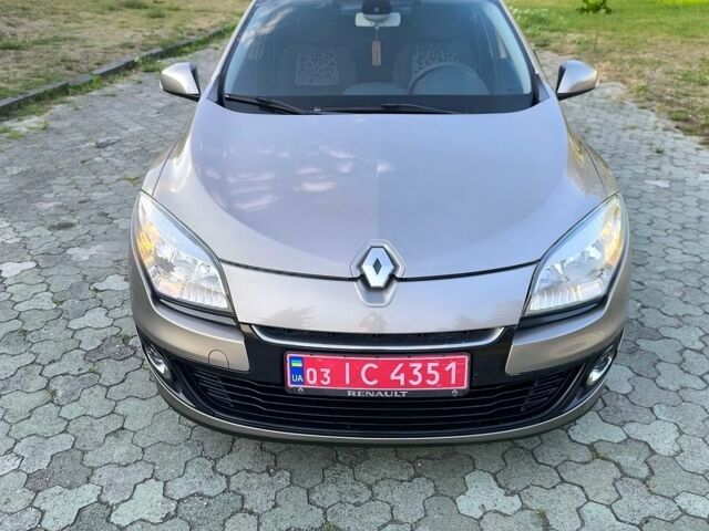 Коричневий Рено Меган, об'ємом двигуна 1.5 л та пробігом 262 тис. км за 7500 $, фото 1 на Automoto.ua