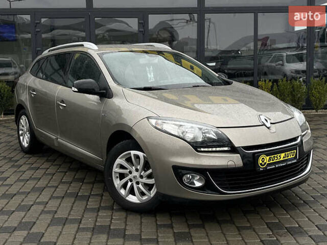 Рено Меган 2013 в Мукачеве на Automoto.ua Коричневый Рено Меган, объемом двигателя 1.46 л и пробегом 214 тыс. км за 9300 $, фото 1 на Automoto.ua