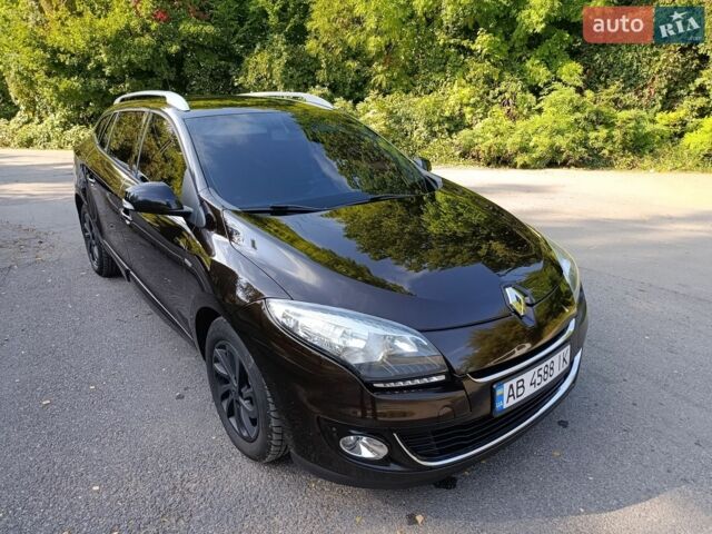 Коричневий Рено Меган, об'ємом двигуна 1.5 л та пробігом 202 тис. км за 7500 $, фото 1 на Automoto.ua