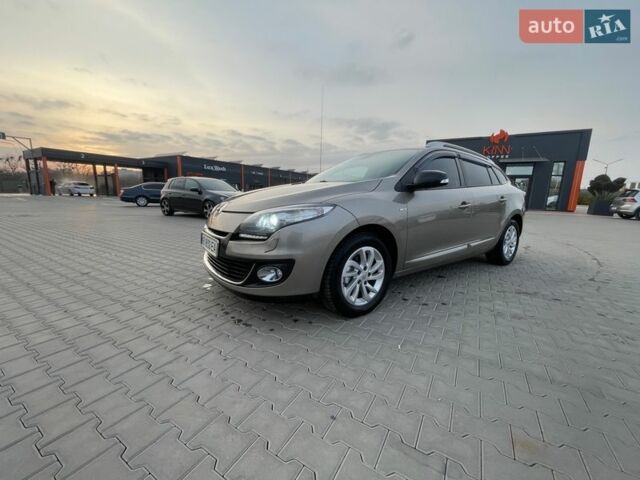 Коричневый Рено Меган, объемом двигателя 1.46 л и пробегом 269 тыс. км за 8600 $, фото 1 на Automoto.ua