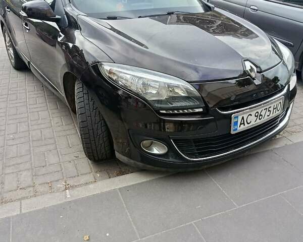 Коричневий Рено Меган, об'ємом двигуна 1.6 л та пробігом 200 тис. км за 7800 $, фото 1 на Automoto.ua