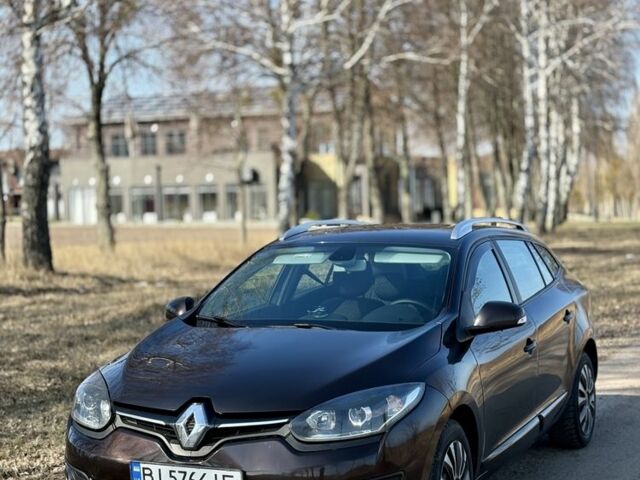 Коричневый Рено Меган, объемом двигателя 1.6 л и пробегом 211 тыс. км за 7700 $, фото 1 на Automoto.ua